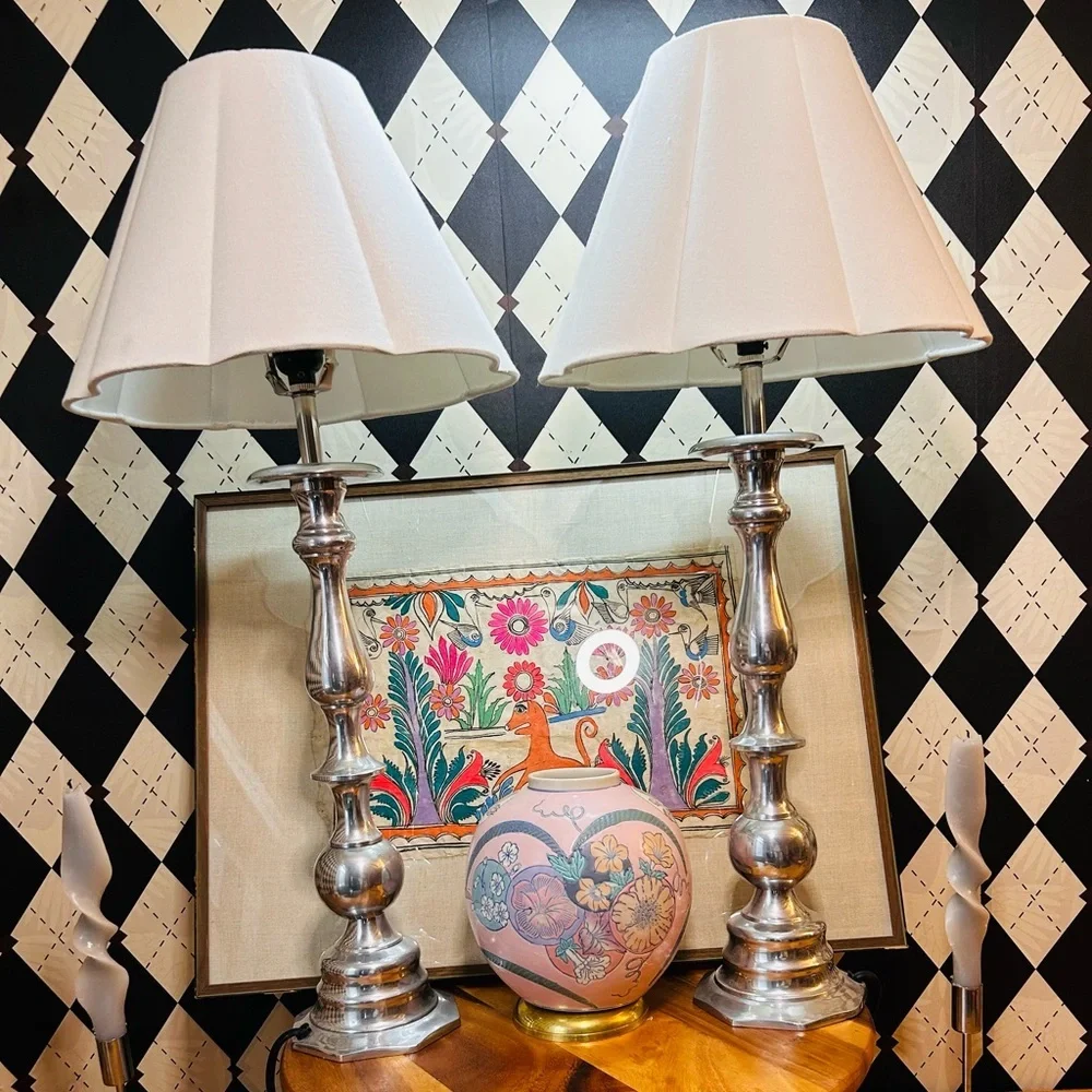 Luxury Tall Silver Table Lamp Pair – Sculptural Bases‎ with Scalloped Shades